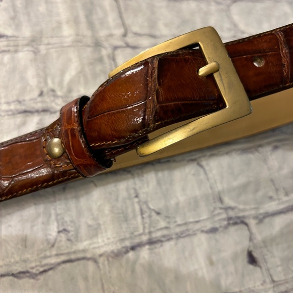 VEARI CROCODILE GENUINE LEATHER BROWN MENS BELT WITH GOLD TONE BUCKLE SIZE 36 - Picture 2 of 11